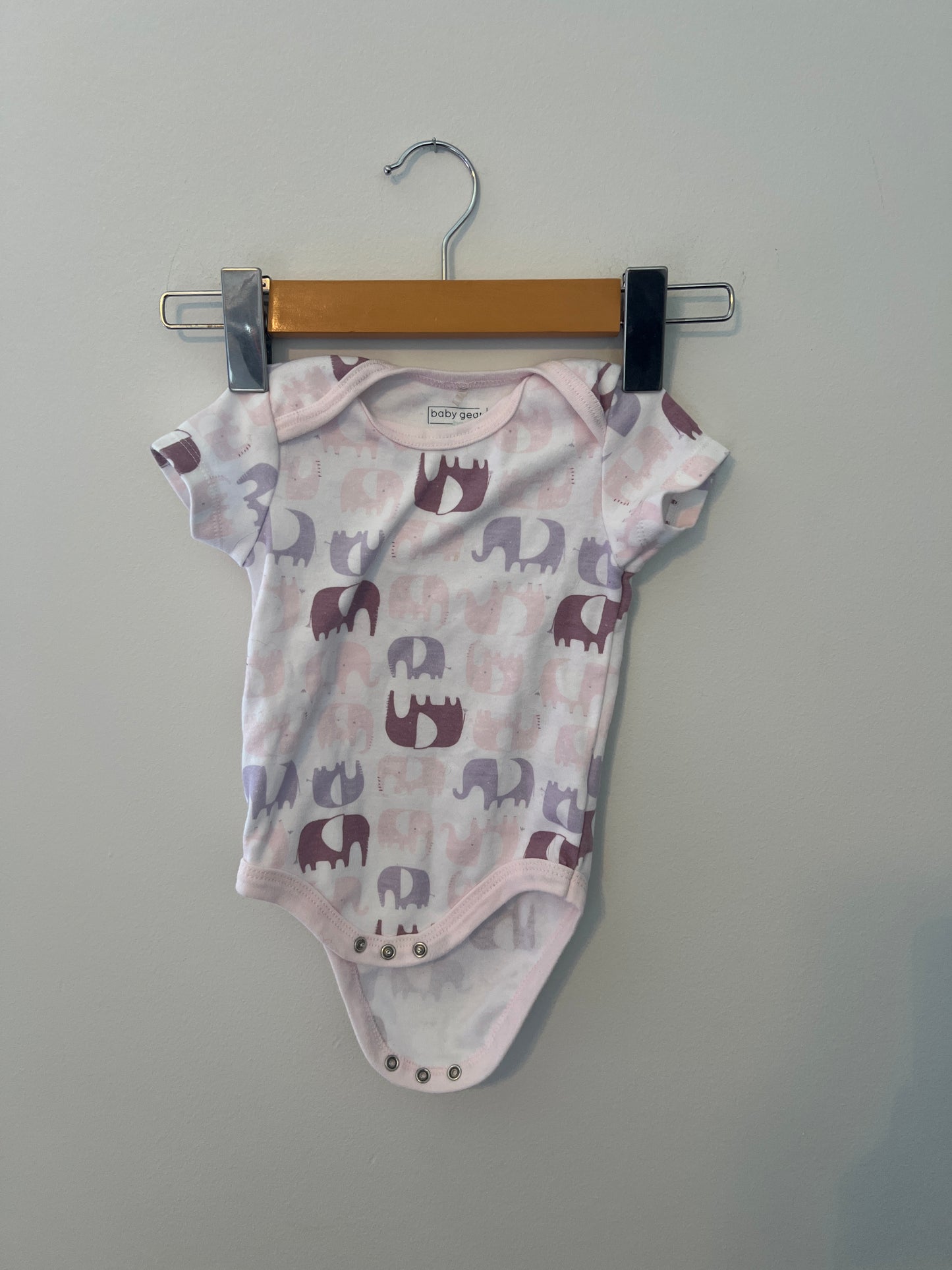 Baby gear elephant onsie