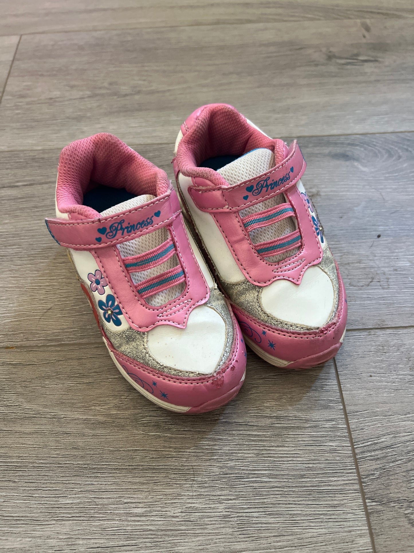 Princess shoes size 8