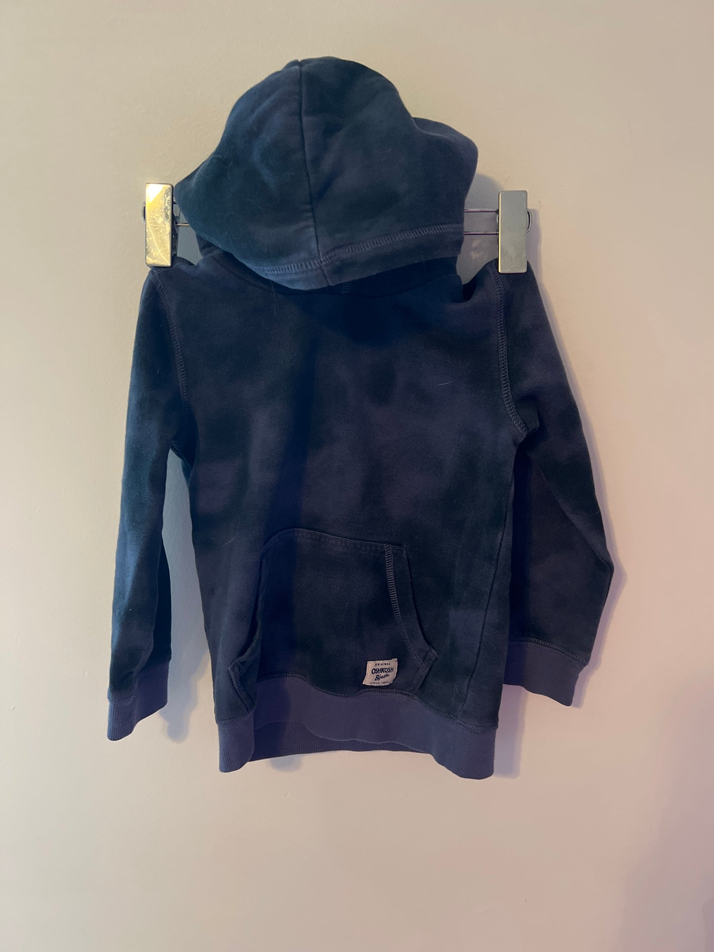 Oshkosh hoodie