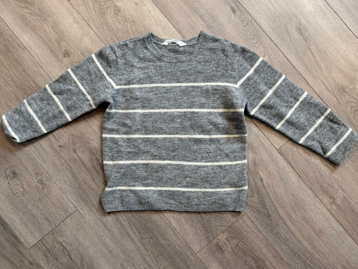 H&M sweater